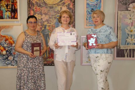 БІБЛІОТЕКА І ВІКІПЕДІЯ: ПІДСУМКИ ПЕРШОГО ПІВРІЧЧЯ